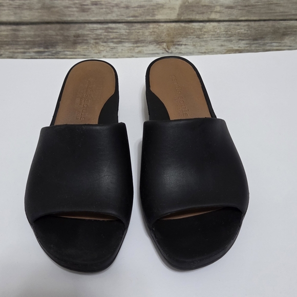 Gentle Souls by Kenneth Cole Gisele Wedge Slide Sandals Black Size 7 - Picture 11 of 15